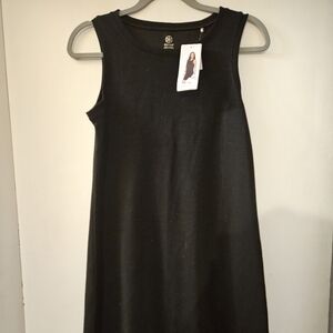 GAIAM Black Sleeveless Dress